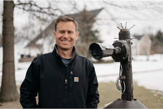 Why an insurance agent became a secret bird blogger